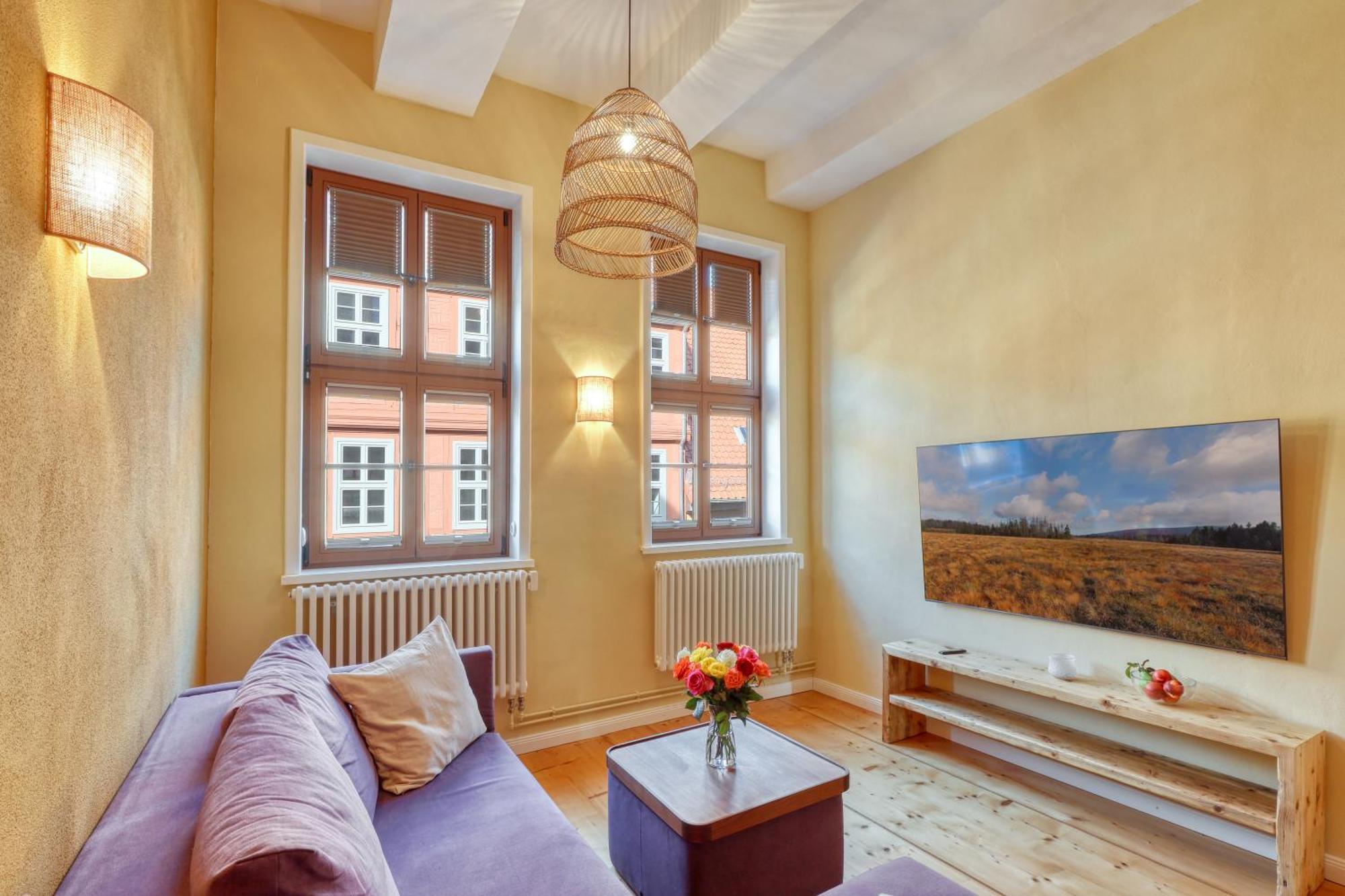 Ferienwohnungen Steinweg 61 เควดลินบวร์ก ภายนอก รูปภาพ